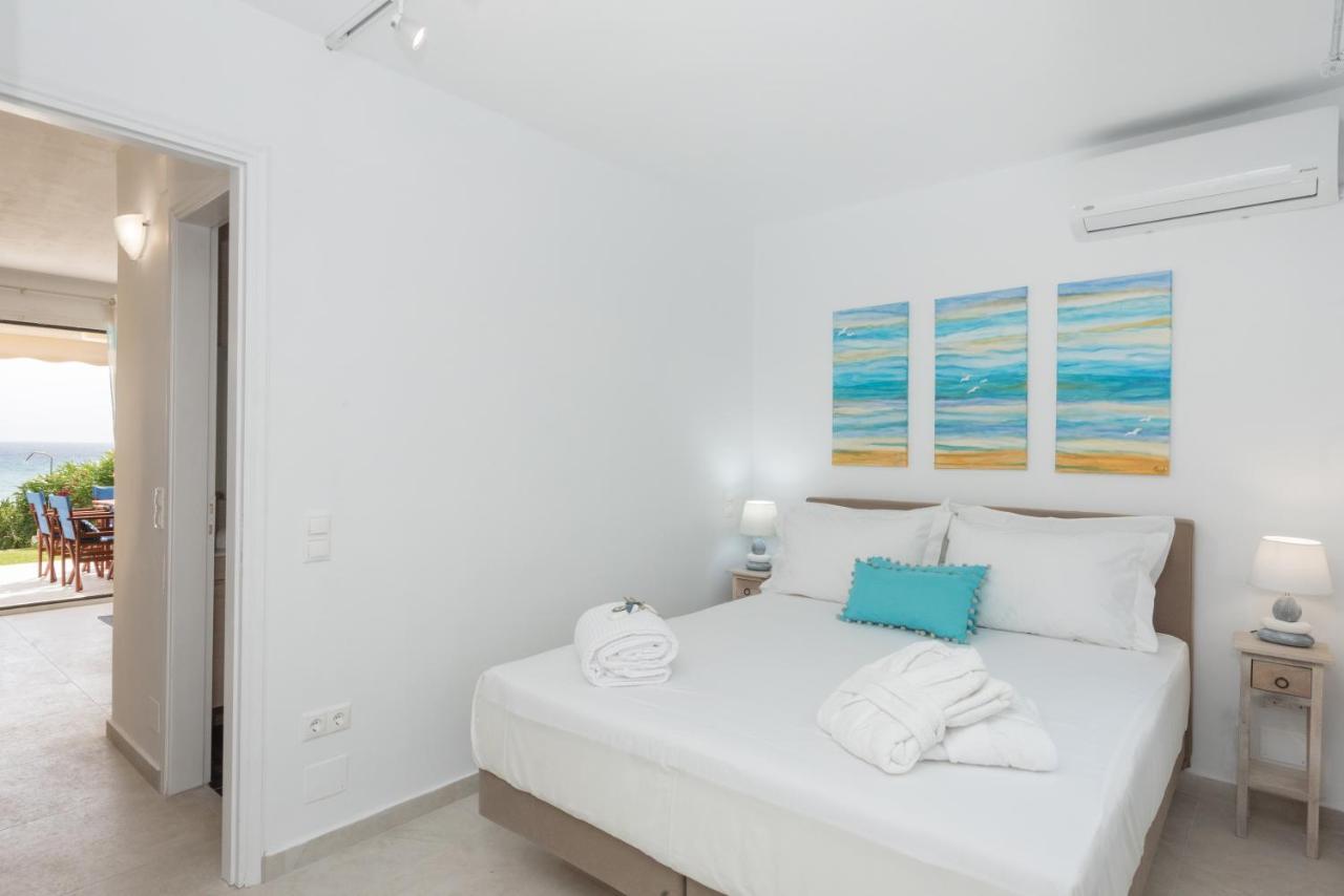 Waves Apartments Melody Glyfada Exteriör bild