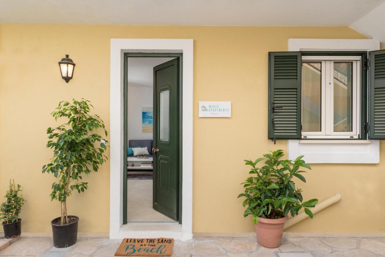 Waves Apartments Melody Glyfada Exteriör bild